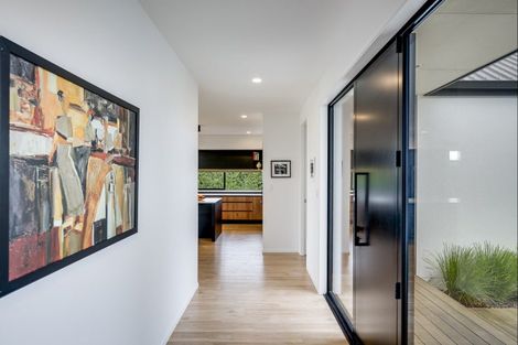 Photo of property in 39 Jervois Road, Jervoistown, Napier, 4112