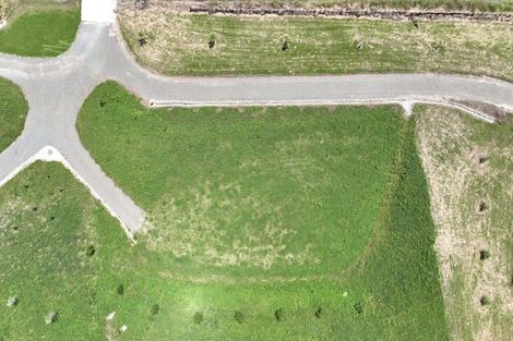 Photo of property in 54 Poraiti Road, Poraiti, Napier, 4182