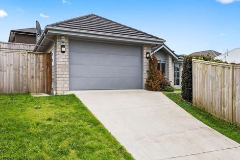 Photo of property in 4 Mcneish Place, Pokeno, 2402