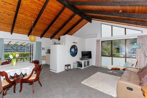 Photo of property in 121 Poplar Grove, Whalers Gate, New Plymouth, 4310
