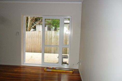 Photo of property in 2/1 Balmain Road, Birkenhead, Auckland, 0626