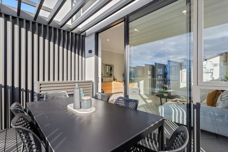 Photo of property in 10/4 Matimati Place, Hobsonville, Auckland, 0616