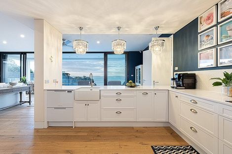 Photo of property in 2/214a Lake Road, Hauraki, Auckland, 0622