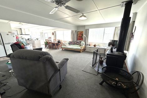 Photo of property in 4 Pohutukawa Drive, Tokoroa, 3420