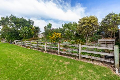Photo of property in 17 Marshall Road, Kaiwaka, 0573
