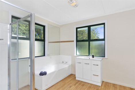 Photo of property in 114 Kairua Road, Kairua, Tauranga, 3175