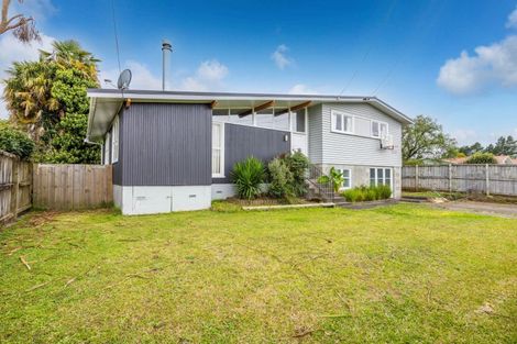 Photo of property in 16 Leeds Street, Silverdale, Hamilton, 3216