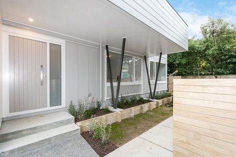 Photo of property in 7/74 Derwent Street, Island Bay, Wellington, 6023