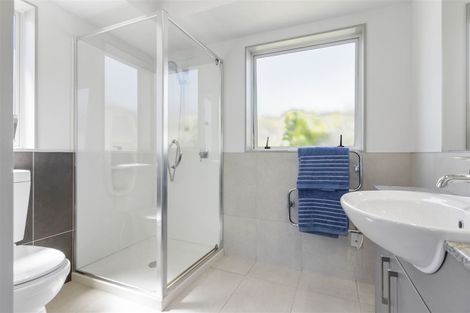 Photo of property in 9 Capriana Drive, Karaka, Papakura, 2113