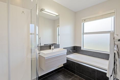 Photo of property in 5 Canter Lane, Aidanfield, Christchurch, 8025