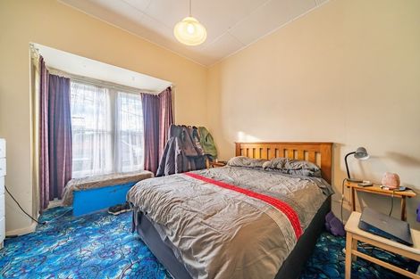 Photo of property in 15 Luxford Street, Berhampore, Wellington, 6023