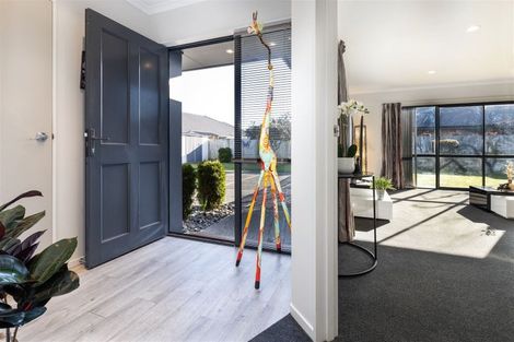 Photo of property in 16 Algarve Close, Blenheim, 7201