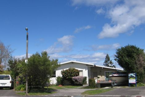 Photo of property in 6 Mccauley Grove, Hilltop, Taupo, 3330