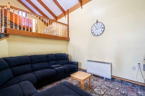 Photo of property in 2 Gretna Street, Heidelberg, Invercargill, 9812