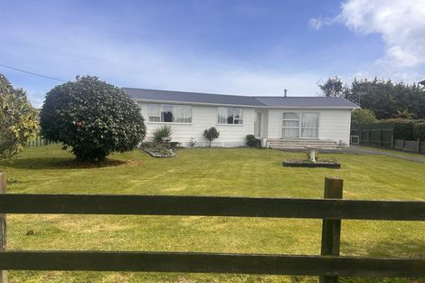 Photo of property in 21 Castle Street, Eltham, 4322