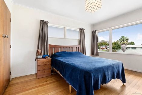 Photo of property in 122 Ti Rakau Drive, Pakuranga, Auckland, 2010