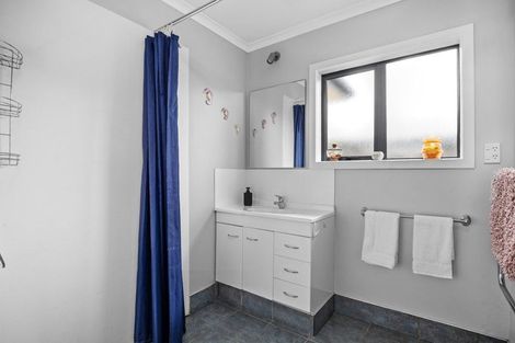 Photo of property in 28c Clutha Street, Alexandra, 9320