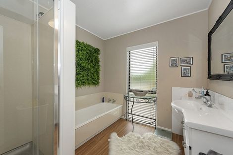 Photo of property in 69 Waterford Road, Fitzroy, Hamilton, 3206