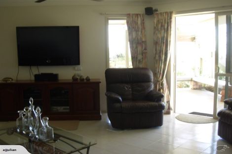 Photo of property in 91 Paparata Road, Bombay, 2675