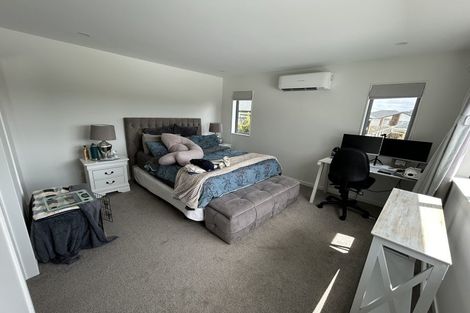 Photo of property in 19 St Claire Road, Silverdale, 0932