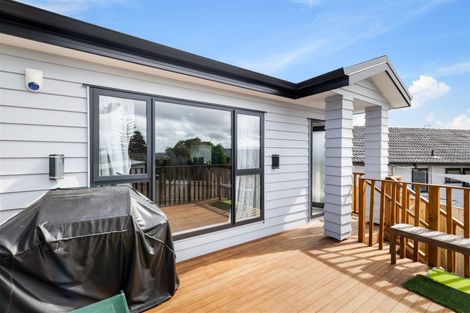 Photo of property in 8a Clearview Heights, Ranui, Auckland, 0612