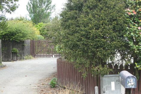 Photo of property in 15 Mckenzie Place, Waikuku Beach, 7402