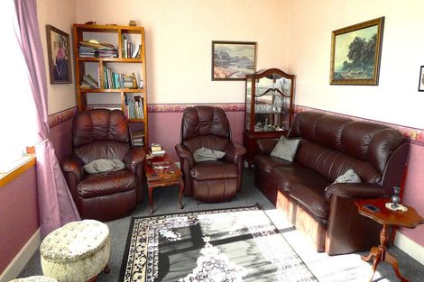 Photo of property in 106 Queen Street, Westport, 7825