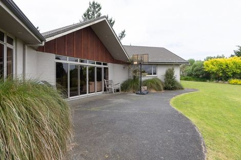 Photo of property in 865 Reid Line East, Bunnythorpe, Palmerston North, 4481