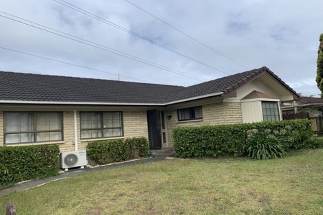 Photo of property in 145 Everglade Drive, Totara Heights, Auckland, 2105