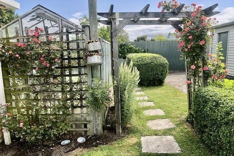 Photo of property in 11 Clayton Road, Amberley, 7410