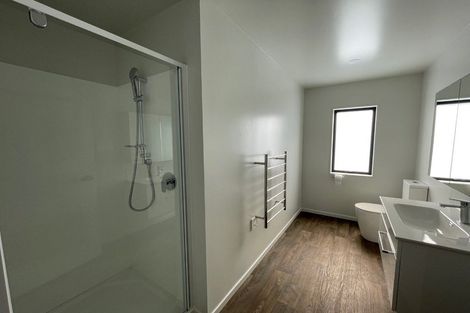 Photo of property in 68 Matawhanga Drive, Wattle Downs, Auckland, 2103