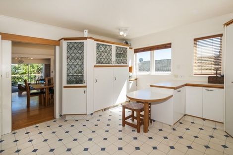 Photo of property in 2 Volkner Grove, Waterloo, Lower Hutt, 5011