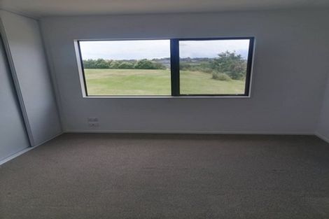 Photo of property in Hibiscus Garden, 9 Lavender Garden Lane, Oteha, Auckland, 0632