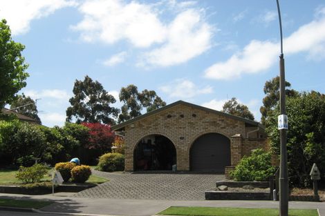 Photo of property in 34 Karnak Crescent, Russley, Christchurch, 8042