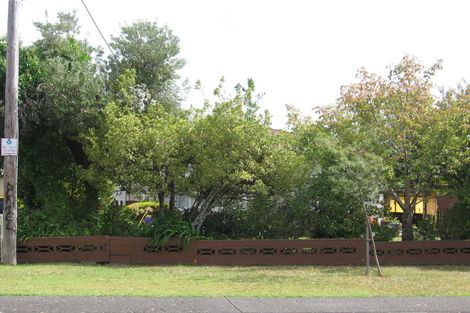 Photo of property in 24 Vanguard Road, Kelston, Auckland, 0602