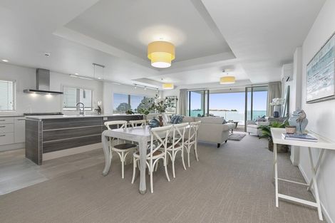 Photo of property in 1/154 Marine Parade, Mount Maunganui, 3116
