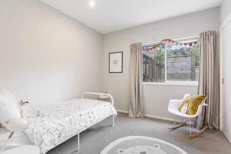 Photo of property in 35a Taurus Crescent, Beach Haven, Auckland, 0626