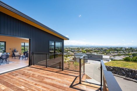 Photo of property in 10 Resolution Place, Richmond, 7020