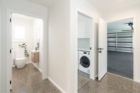 Photo of property in 51a Elizabeth Street, Waikanae, 5036