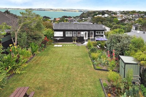 Photo of property in 74 Churchill Road, Cockle Bay, Auckland, 2014