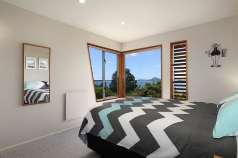 Photo of property in 81 Harbour View Road, Omokoroa, 3114