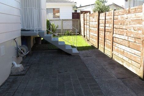 Photo of property in 1/9 Tomintoul Place, Highland Park, Auckland, 2010