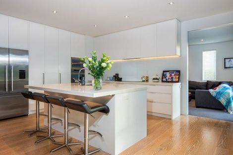 Photo of property in 103a Kowhai Road, Mairangi Bay, Auckland, 0630