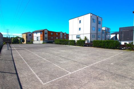 Photo of property in St Claire Village, 146/172 Mcleod Road, Te Atatu South, Auckland, 0610