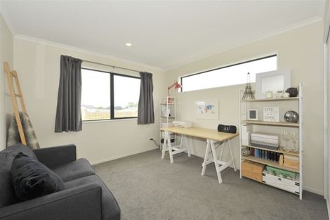 Photo of property in 30 Brian Keogh Lane, Wigram, Christchurch, 8025