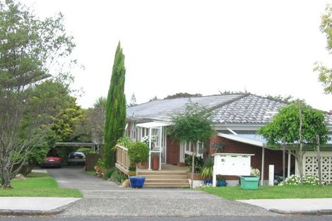 Photo of property in 16a Grassways Avenue, Pakuranga, Auckland, 2010