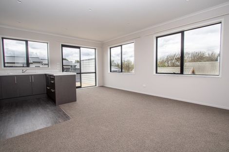 Photo of property in 9/10 Charlemont Street, Whitiora, Hamilton, 3200