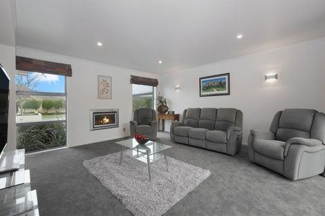 Photo of property in 5 Foresters Crescent, Parklands, Christchurch, 8083