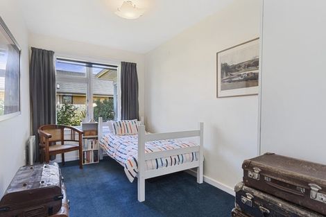 Photo of property in 187g High Street, Oxford, 7430