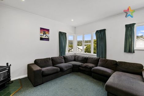 Photo of property in 1/9 Montgomery Street, Stokes Valley, Lower Hutt, 5019